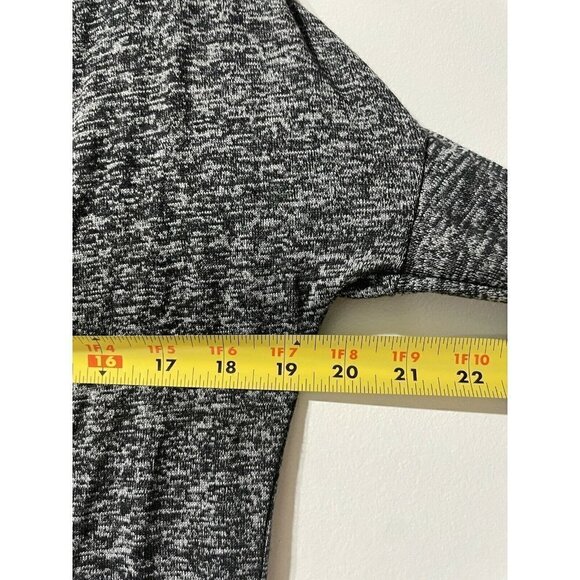 Carmen Marc Valvo Grey Boatneck Zipper Detail Blouse Size Small - Picture 5 of 5